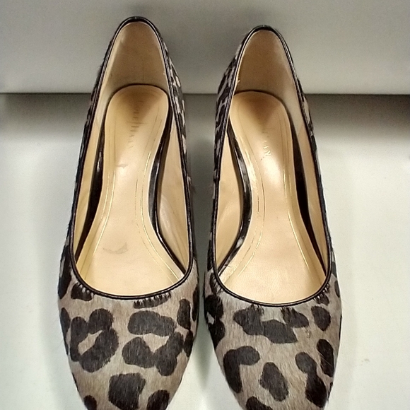 Cole Haan Chelsea Low Flared Heel Pumps Women's sz 6B - Picture 2 of 9